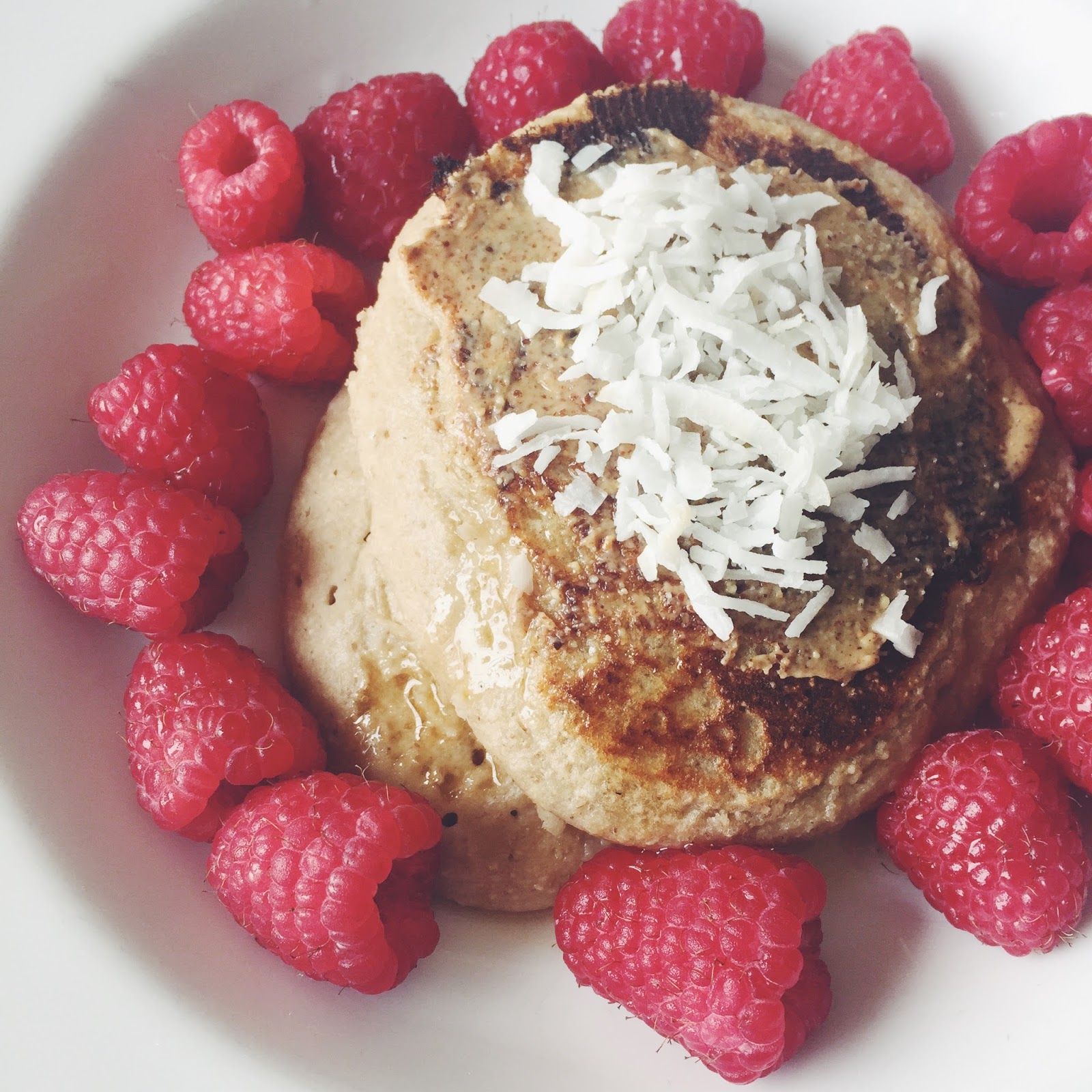 hello sesame Fluffy Pancakes {Vegan, GF}