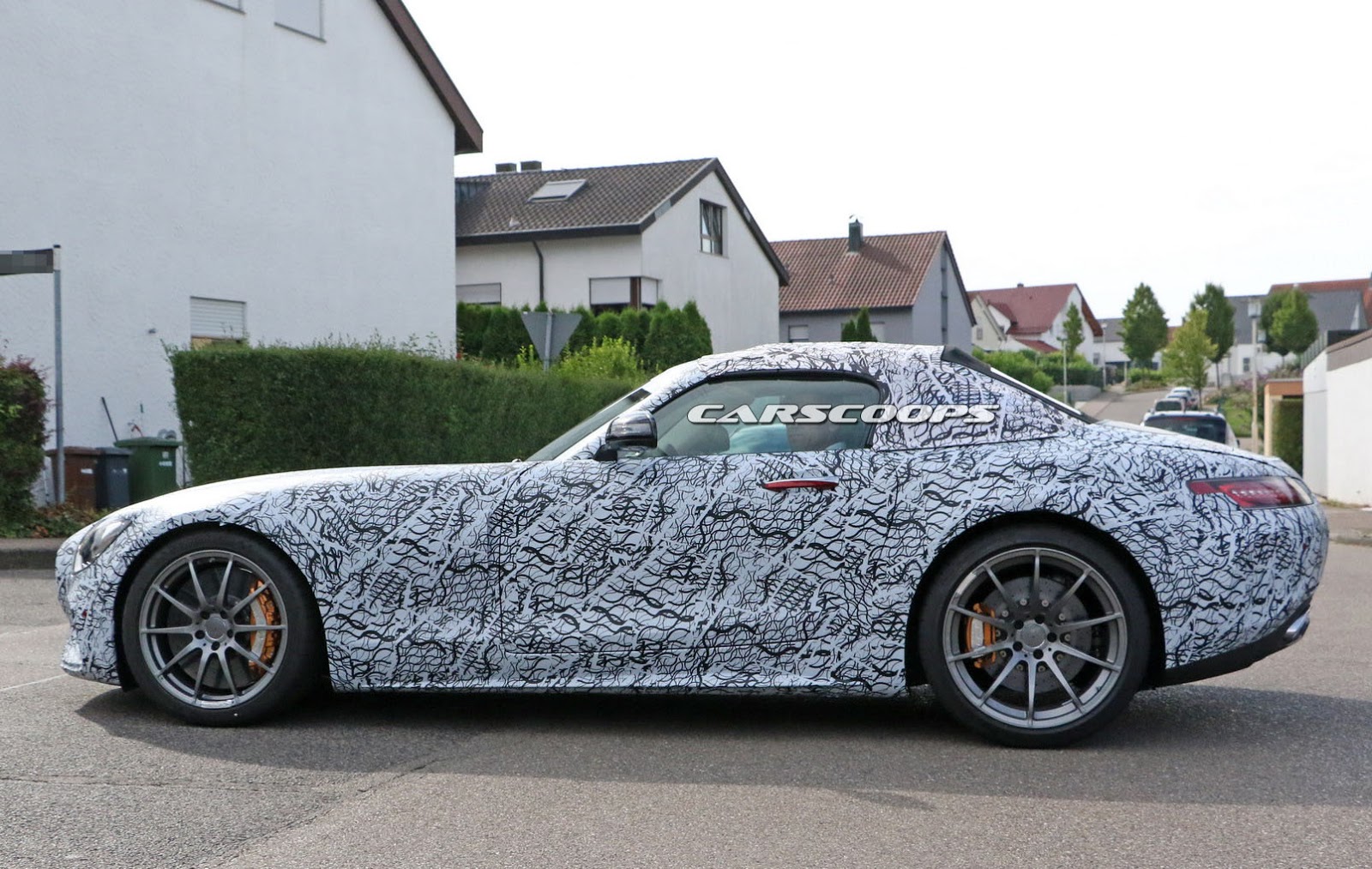 Mercedes-AMG-GT-Roadster-6.jpg