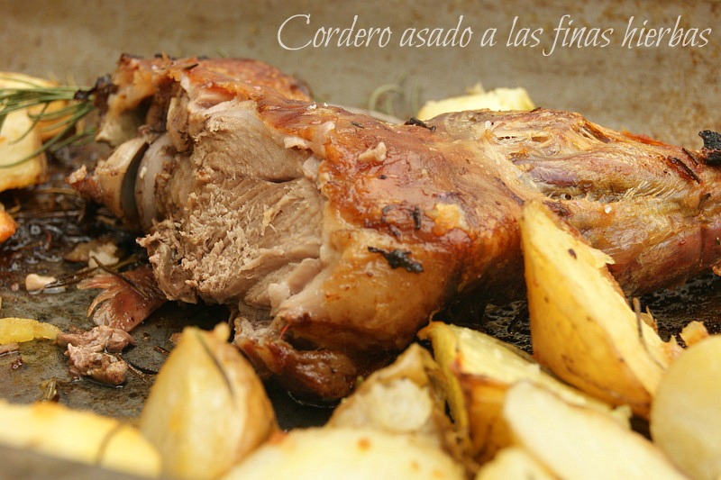 CORDERO ASADO A LAS FINAS HIERBAS - Atrapada en mi cocina