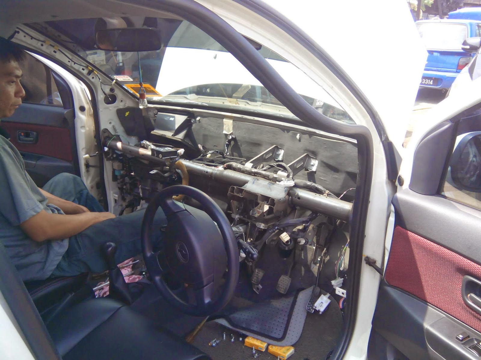 P44 Autoworks Aircond Dept Viva