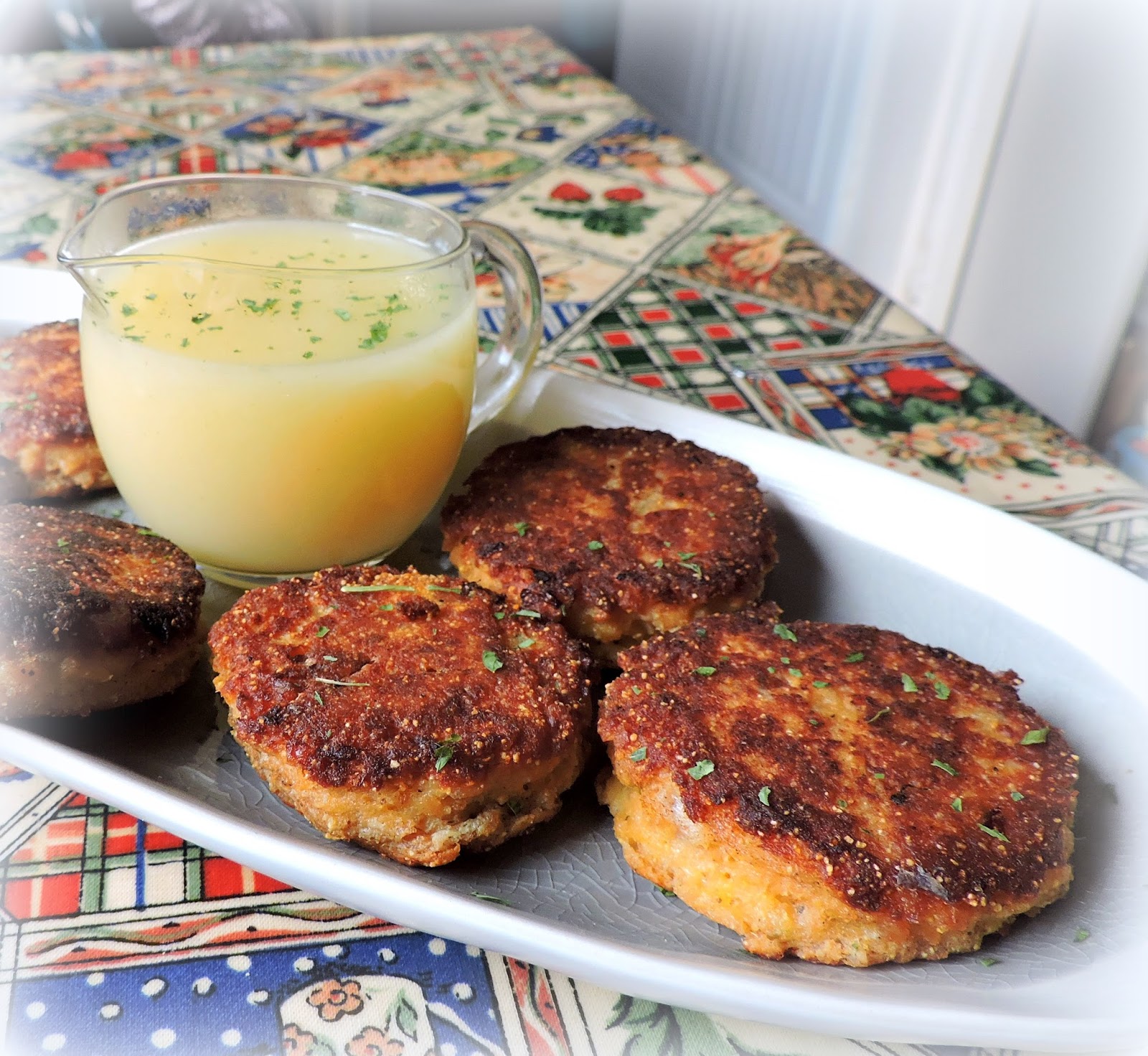 Lemon Sauced Salmon Cakes The English Kitchen