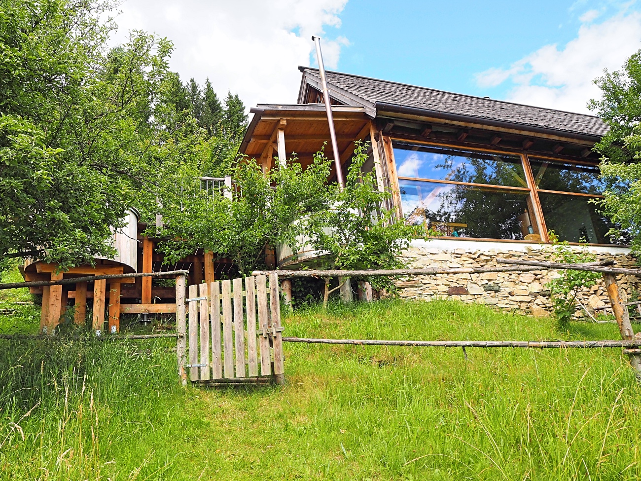 Bienenalm Exklusive Hutte Fur Uns Allein Champagner Zum Fruhstuck