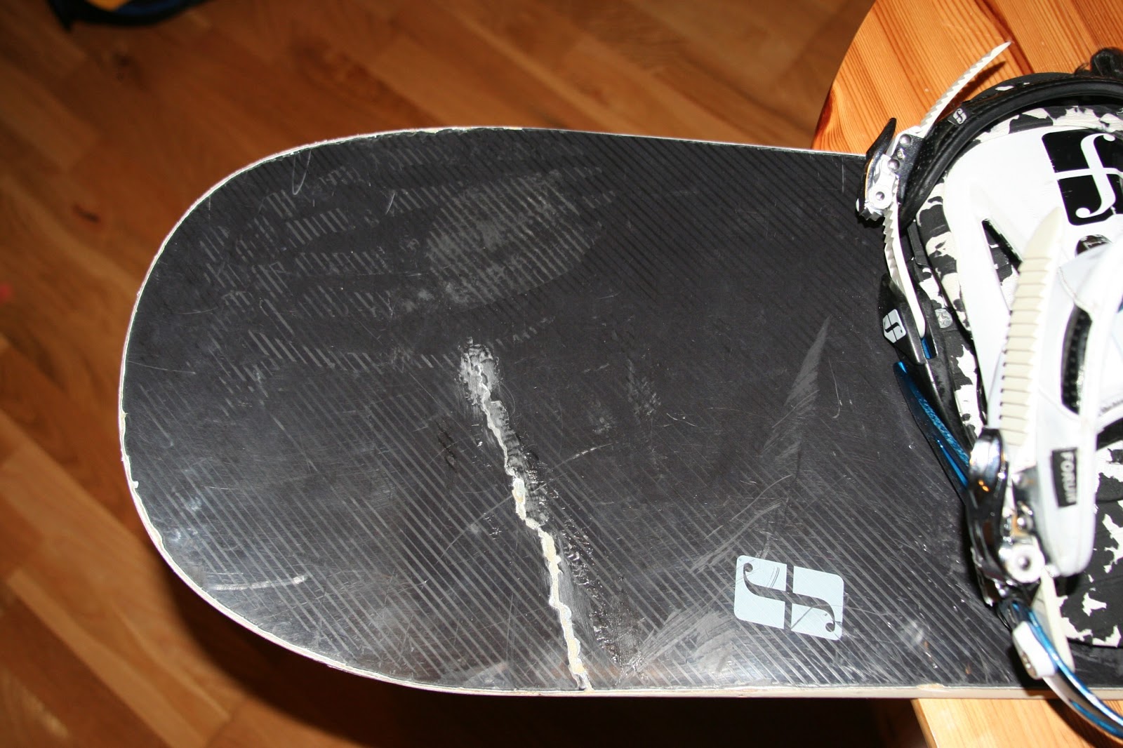 Cracked snowboard fix