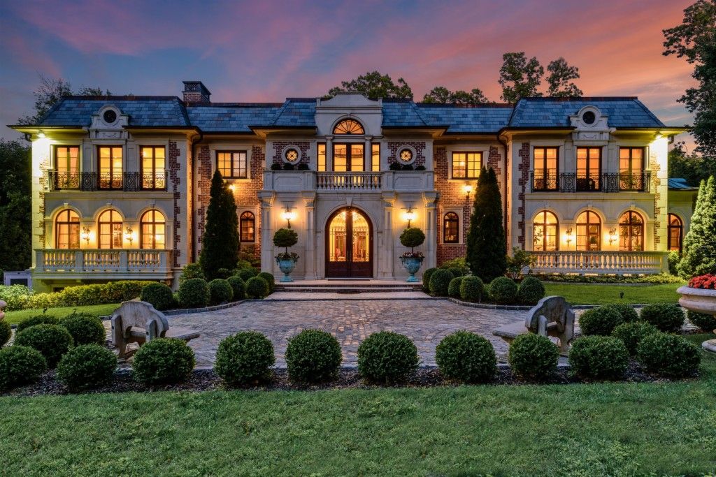 12,000 Square Foot Brick and Stone Mansion In Kings Point, NY THE