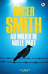 Au milieu de nulle part de Roger Smith Un corbeau sur un ciel bleu