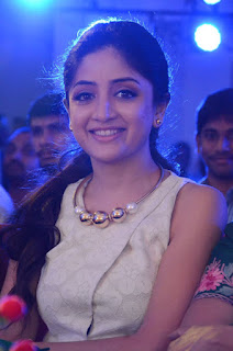 poonam kaur new stills at nannu vadili neevu polevule audio launch