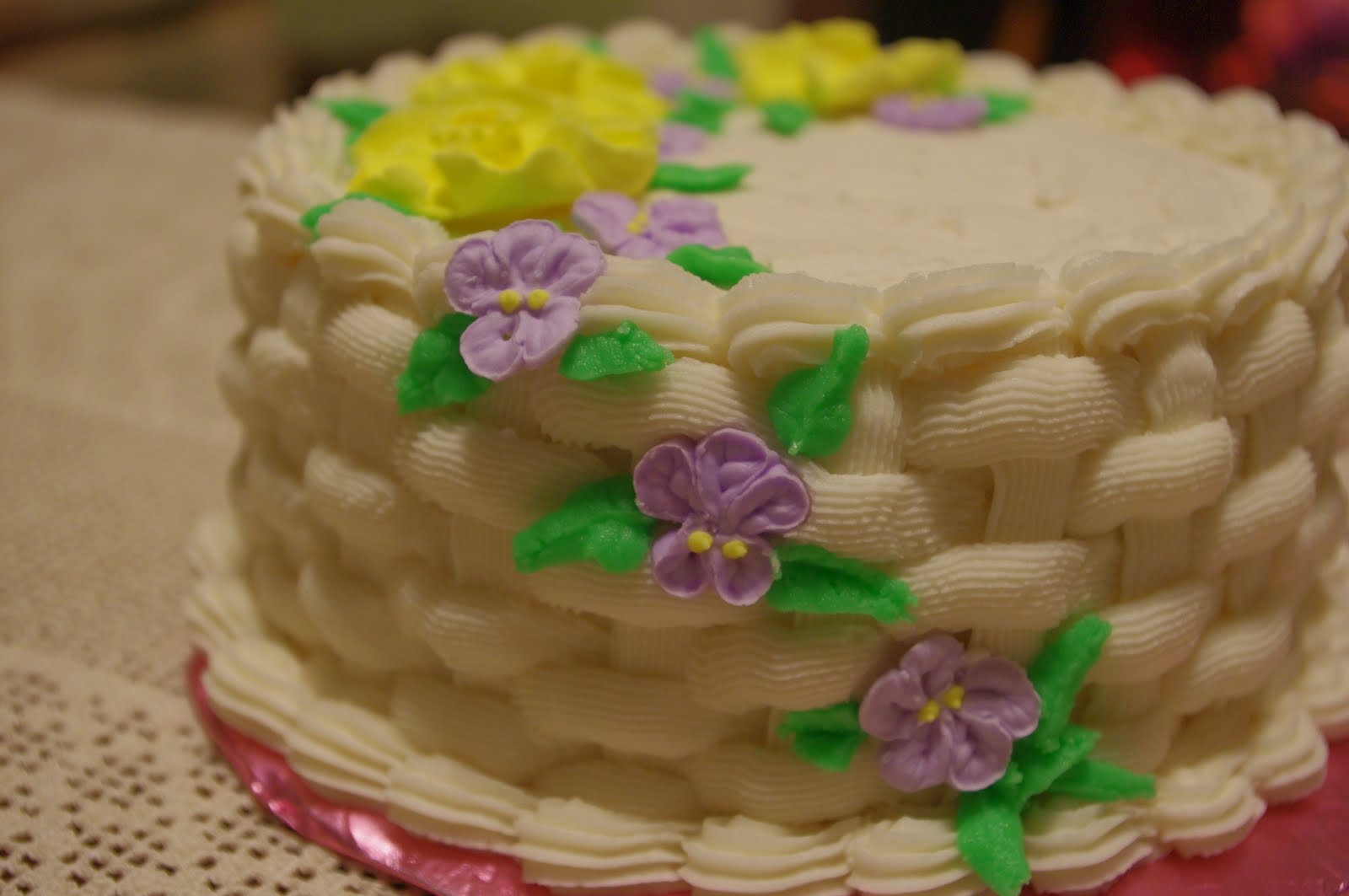 4 goodness bake! First Basket Weave Cake