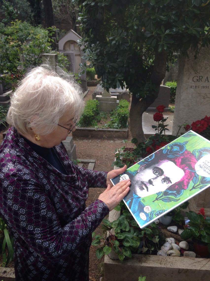 Channeldraw: My portrait of Antonio Gramsci on his grave