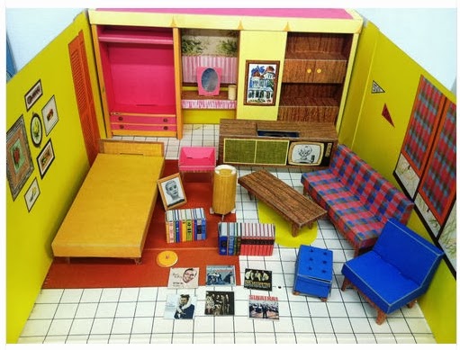 SNICKERDOODLE STREET: Barbie's Cardboard Dream House + Video