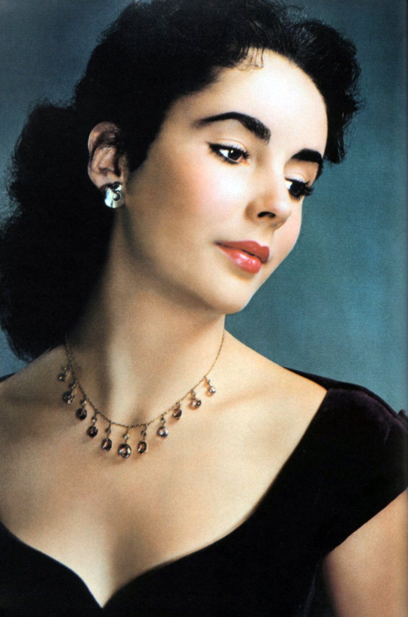 Elizabeth Taylor, STUNNING Promotional Pictures from 