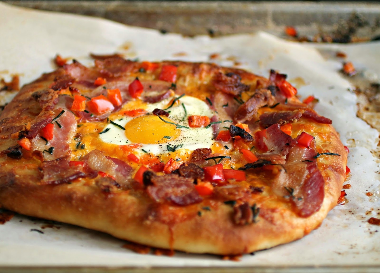 Hungry Couple Bacon, Egg & Cheese Breakfast Pizza