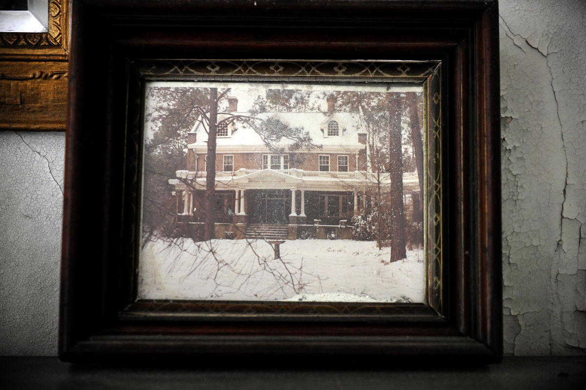 Sweet House Dreams Save Me Page Mansion, 1913 Brick Colonial Mansion