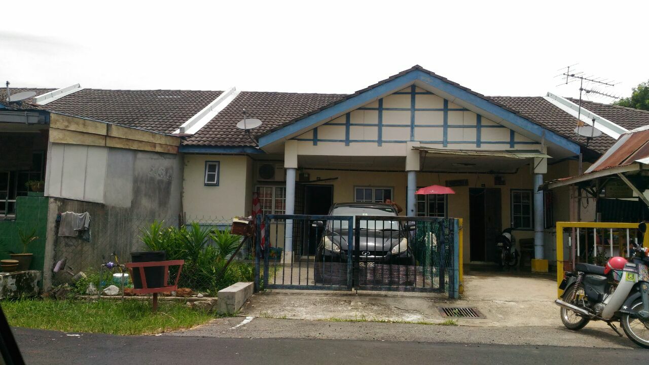 RUMAH TERES SETINGKAT, TAMAN BERNAM JAYA