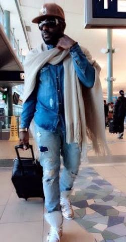 00 Very stylish! Jim Iyke steps out in distress jeans (photos)