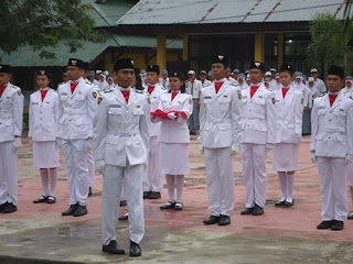 PASKIBRAKA KAB.KUANTAN SINGINGI 2016 DIDOMINASI OLEH SISWA/I SMA NEGERI 1 TELUK KUANTAN