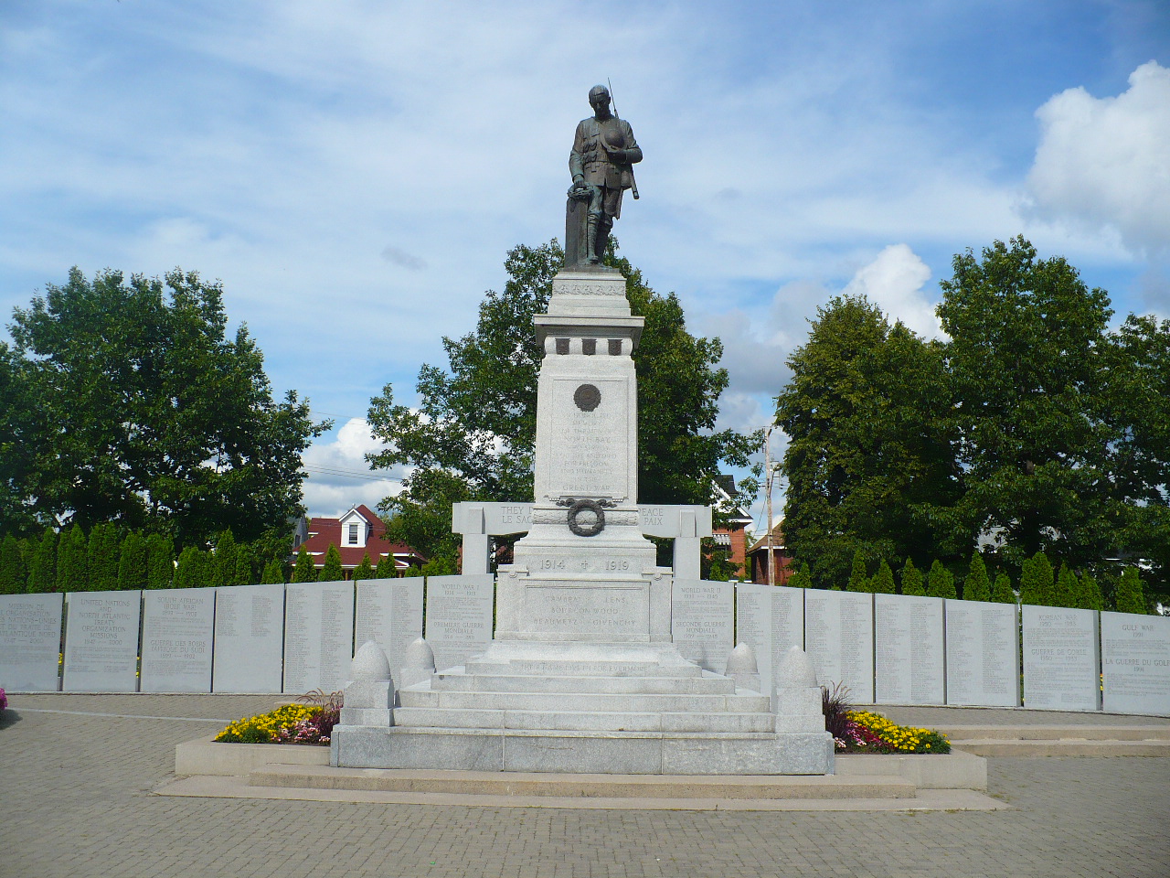 Ontario War Memorials: North Bay1280 x 960
