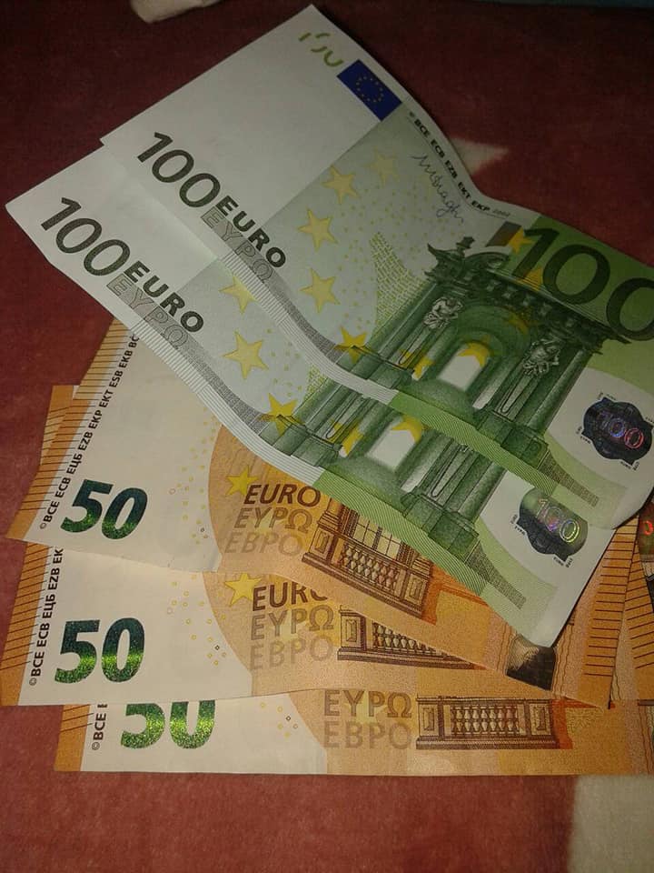 Верните 350 рублей. 350 Евро в рублях. 350 Евро в леях. 350 Евро в гривнах. 350 Евро в шекелях.