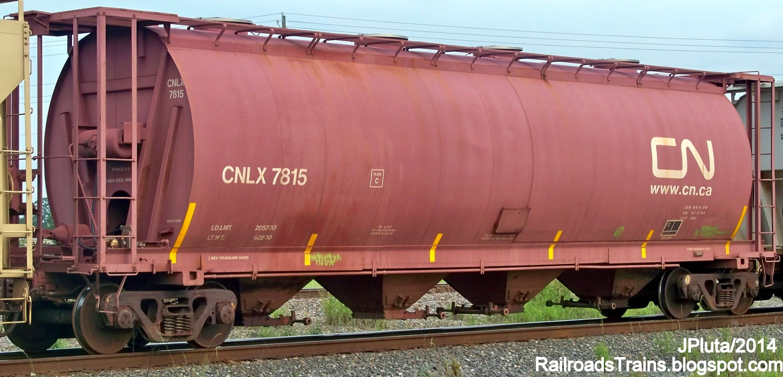 RAILROAD Freight Train Engine EMD GE Boxcar BNSF,CSX,FEC