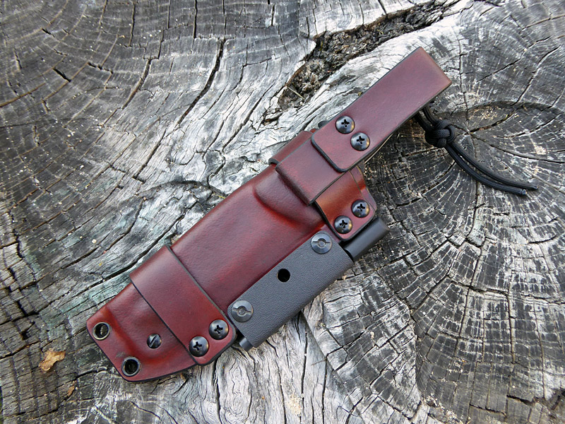 Andrzej Woronowski Custom Knives Kydexleather combo sheath for a bushcraft knife 2