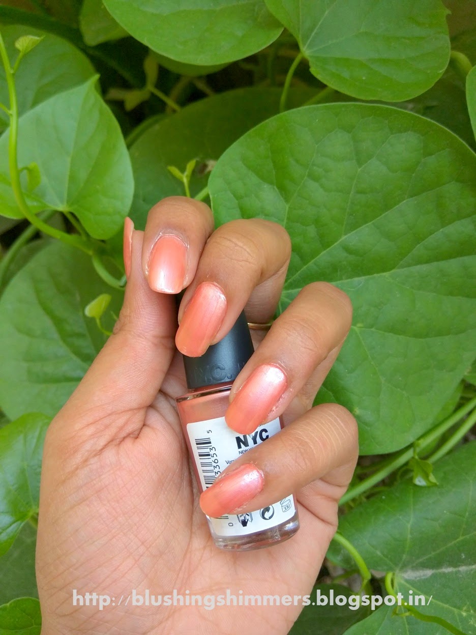 Blushing Shimmers NYC Minute Nail Polish Central Park