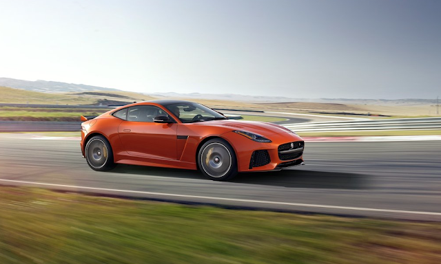 F-Type SVR 2017 Jaguar F-Type SVR Coupe