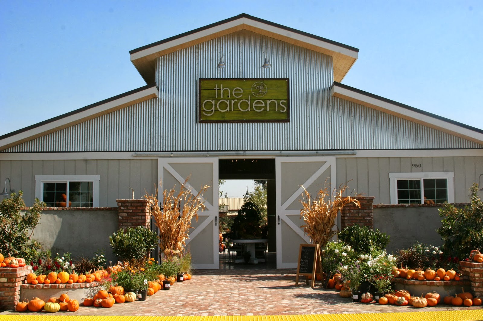 Citrus and Cream Local Highlight & Giveaway! The Gardens at Cal Turf