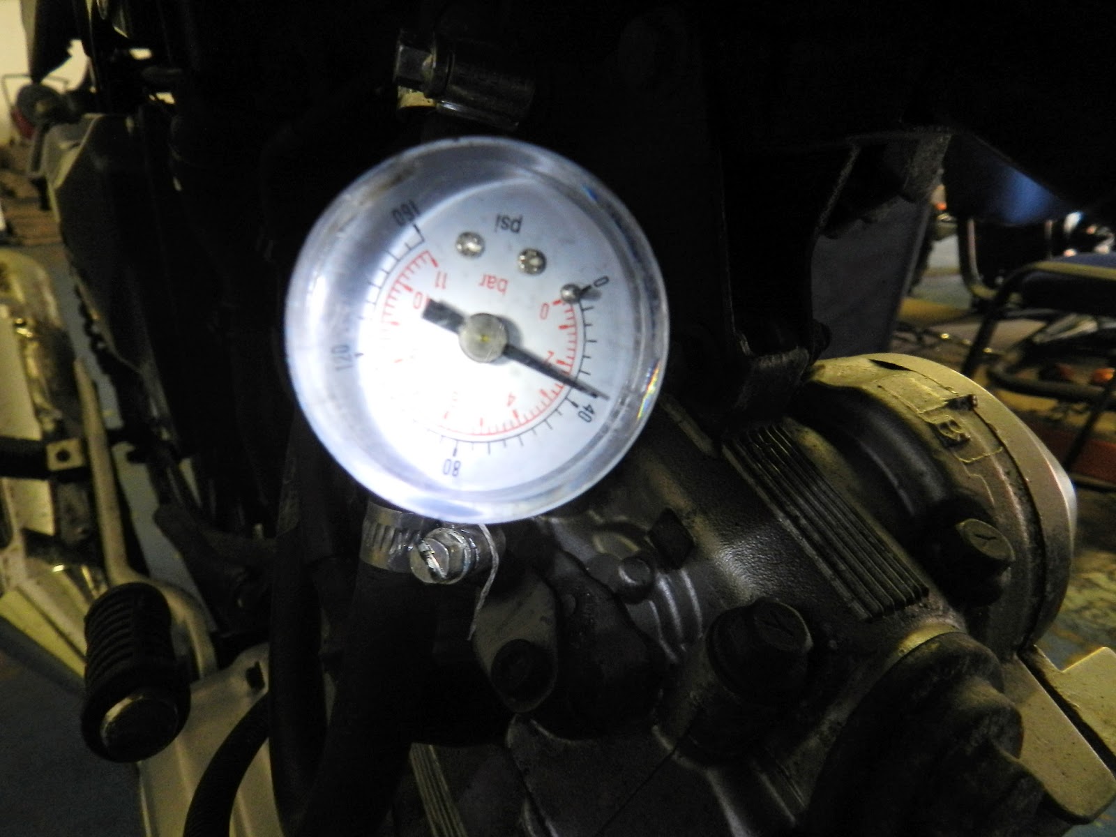 Yamaha YBR 125 Owner Blog Yamaha YBR 125 fuel injection pump removal