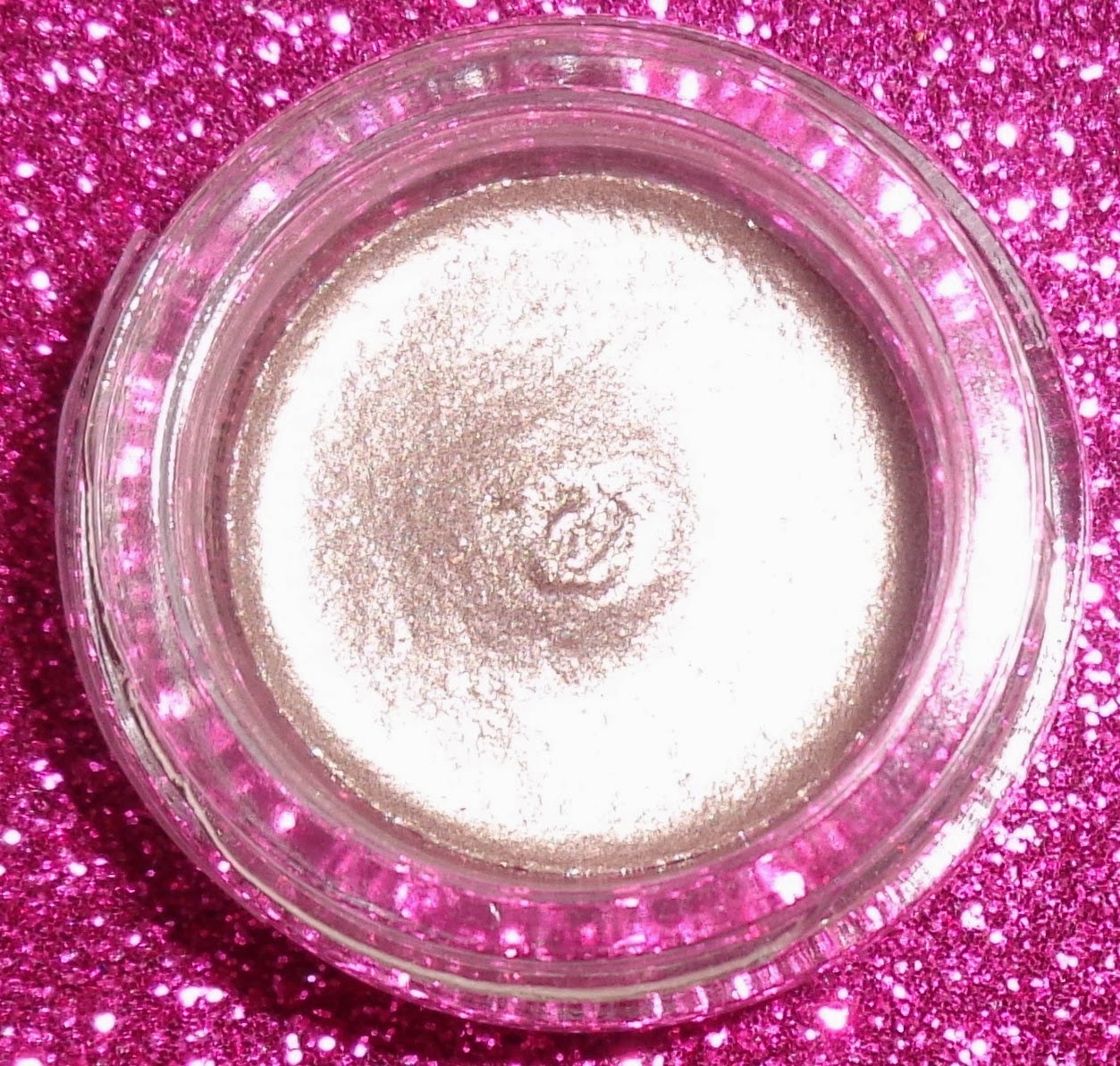 essence eye sorbet 04 illuminating plum - recenzja