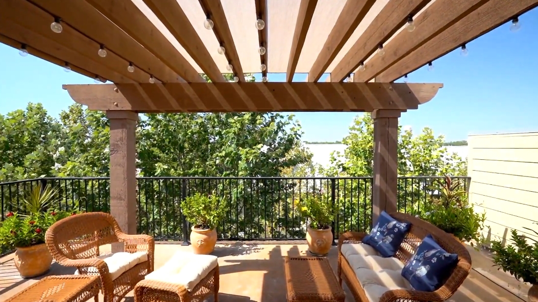 22 Interior Design Photos vs. Tour 216 Adams St, Georgetown, TX