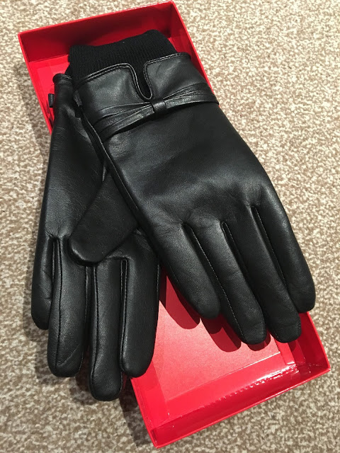 Heat Holders Leather Gloves