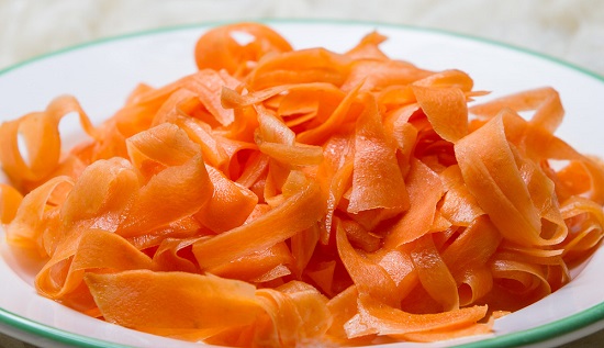 salata de morcovi