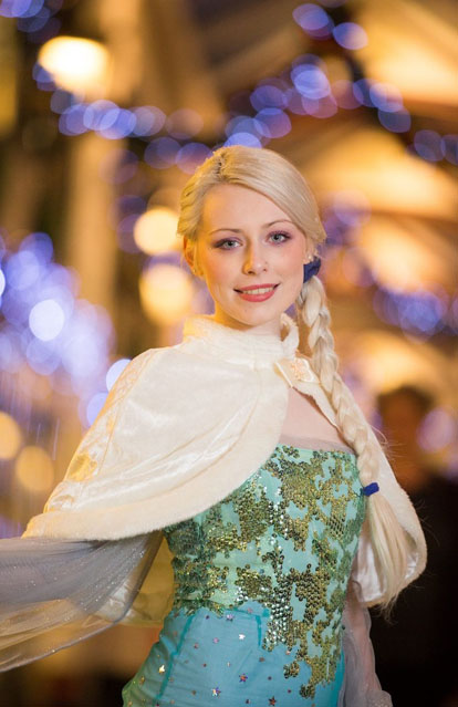 Alexandra Jenkins Lokalike Elsa Frozen