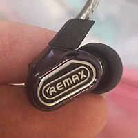 Remax RM 580 Dual Moving Coil Earphone