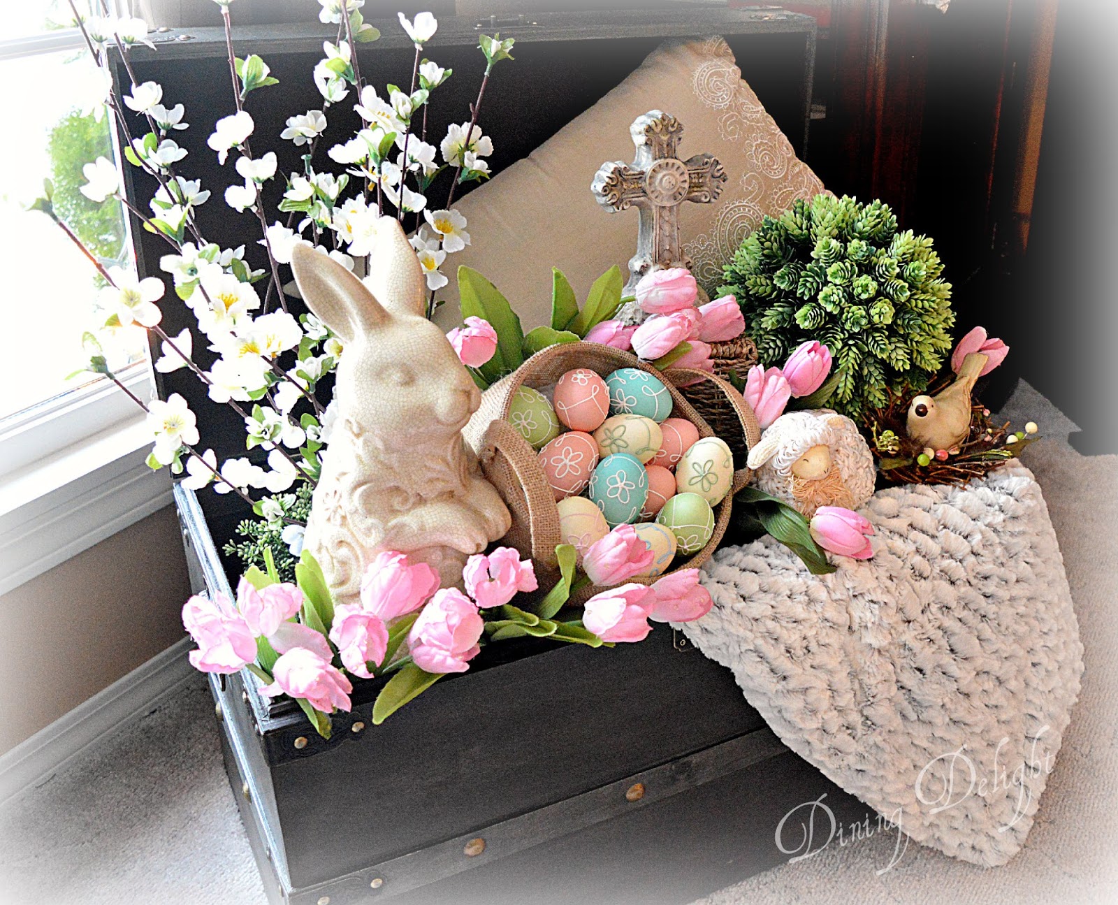 Dining Delight Easter Decor in a Trunk