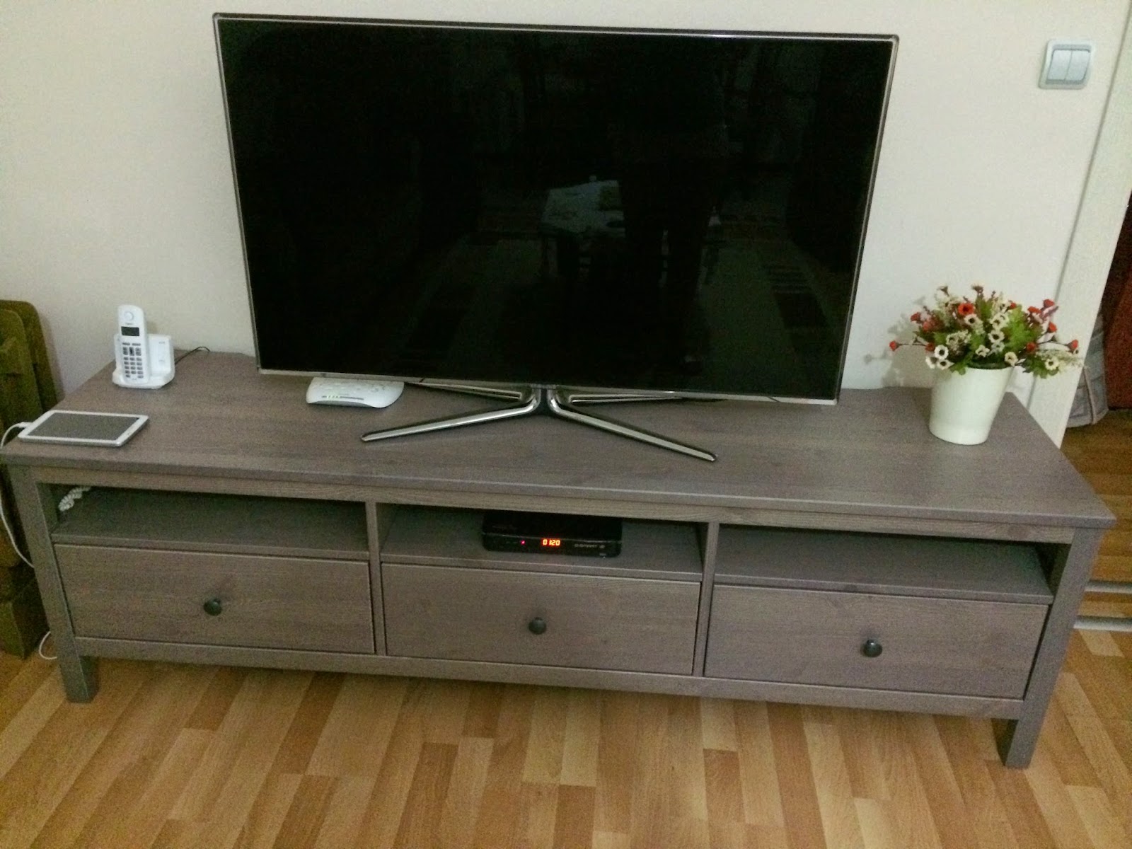 Столик для телевизора икеа