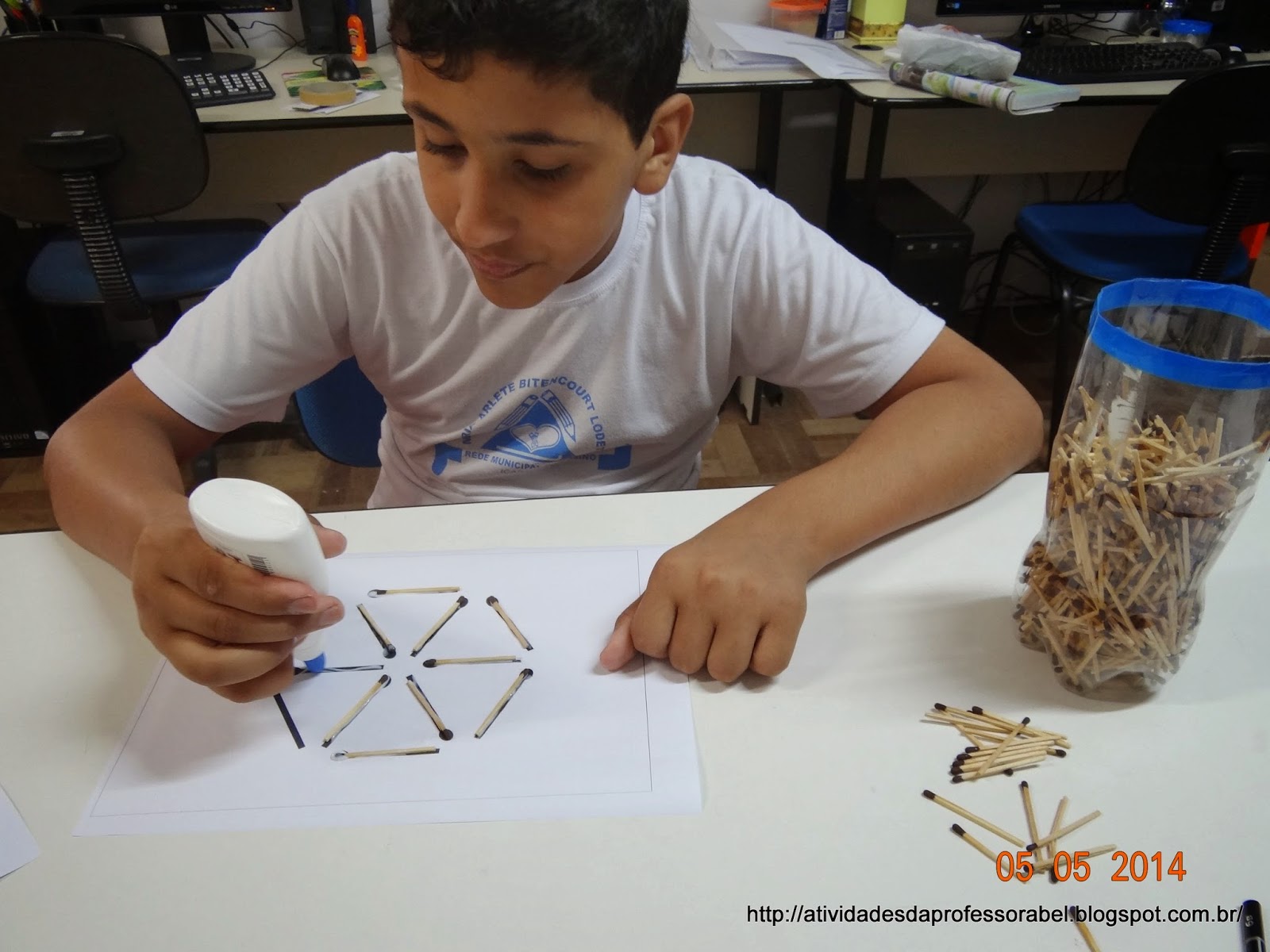 Professora Bel: Atividades com palitos de fósforos