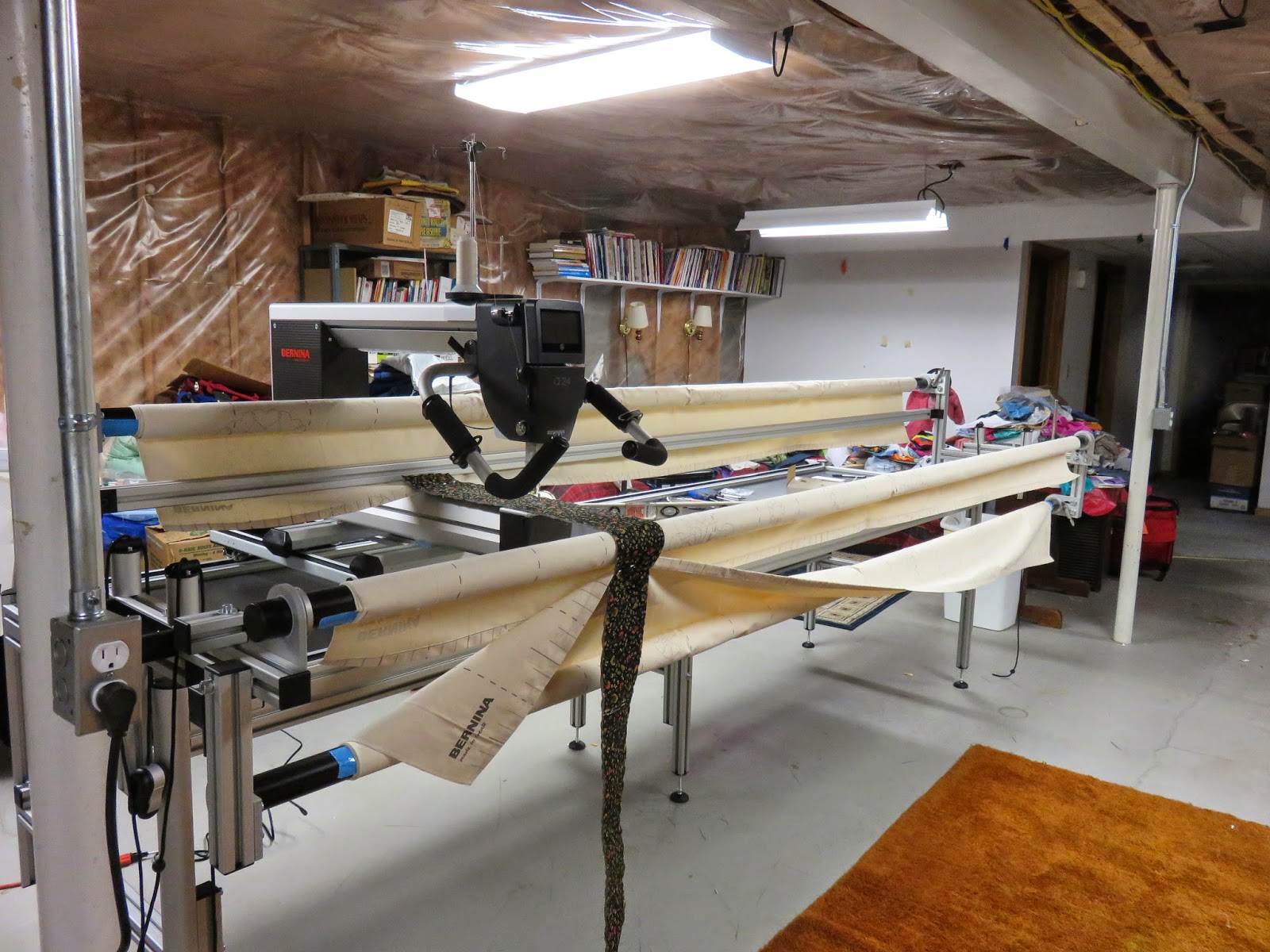 Bernina Q24 - adventures of a long arm newbie: the Q24 Arrives