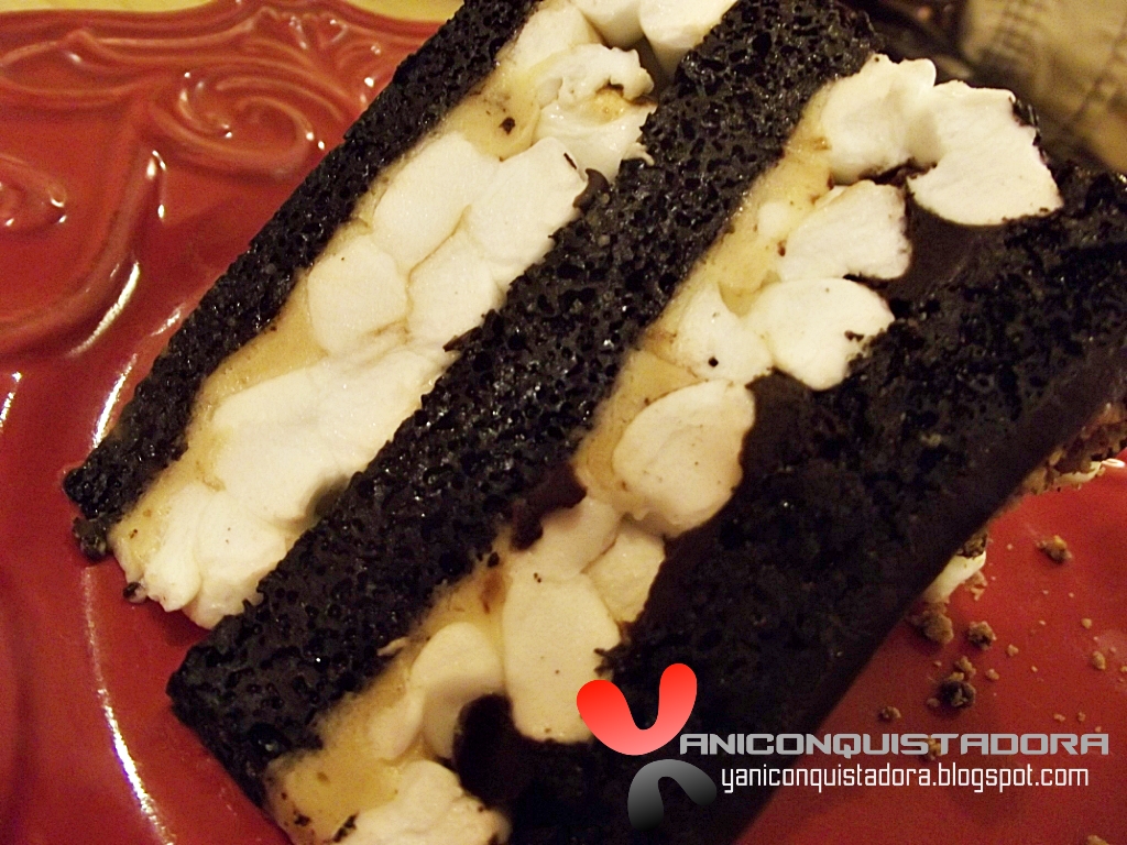 yaniconquistadora The Kitchen of Cakes and Coffee