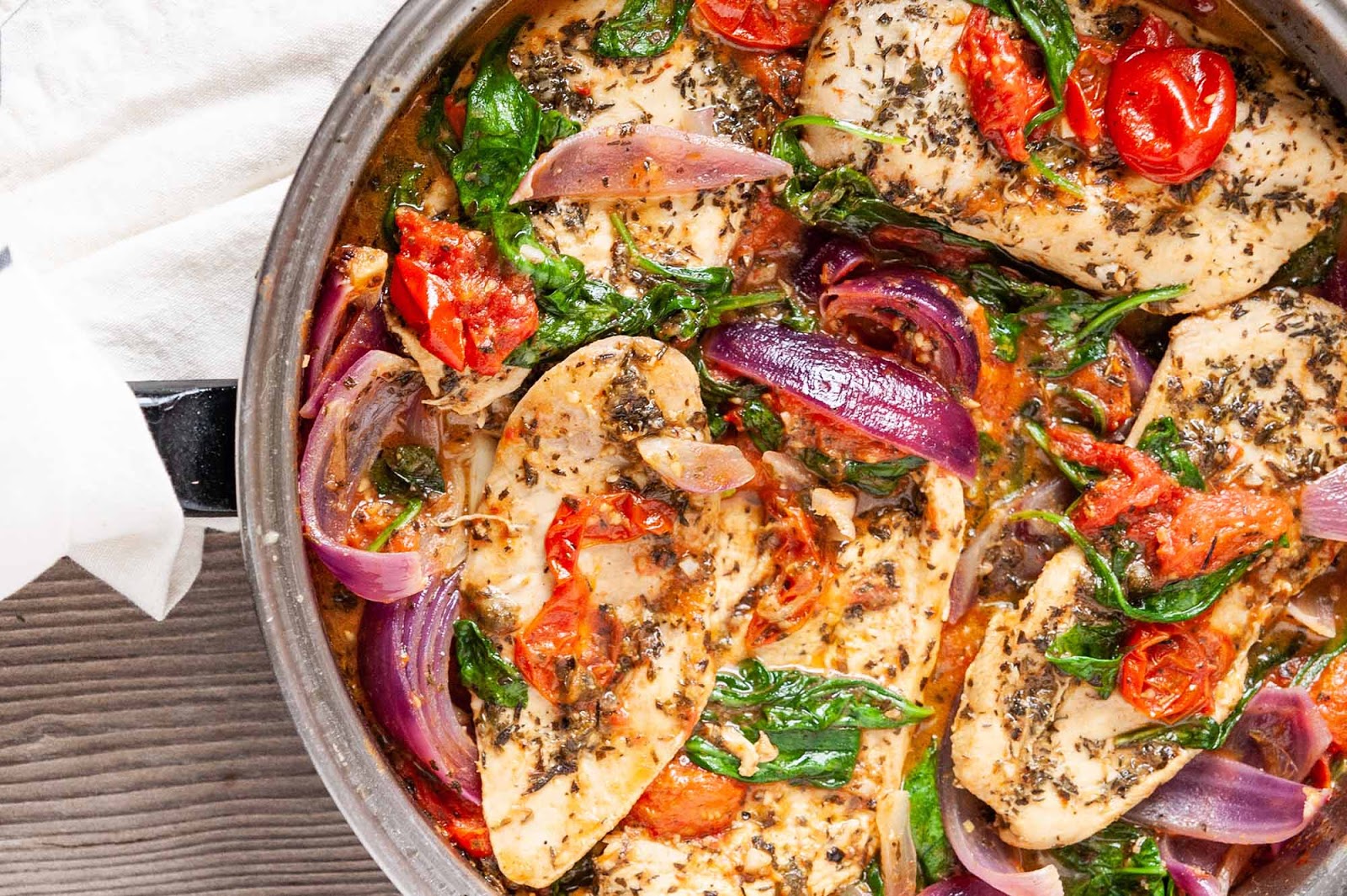 Italian Skillet Chicken with Spinach, Tomatoes, and Onions