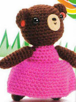 http://translate.googleusercontent.com/translate_c?depth=1&hl=es&rurl=translate.google.es&sl=ru&tl=es&u=http://hendmeid.com.ua/27-amigurumi-valentina-iili-valentino.html&usg=ALkJrhiPwRTIgk1akmaJtgets3_MqxIe1A