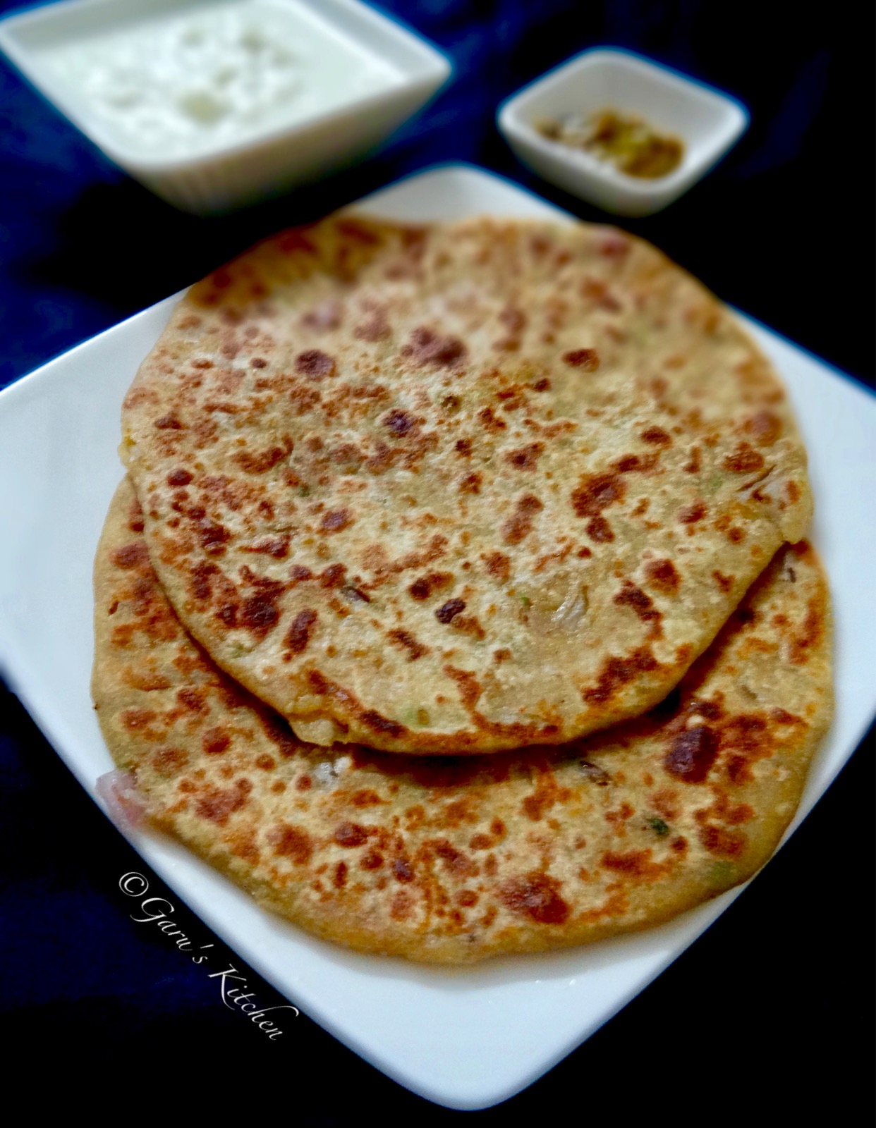 aloo pyaaz paratha recipe | flatbread stuffed with potato and onions ...