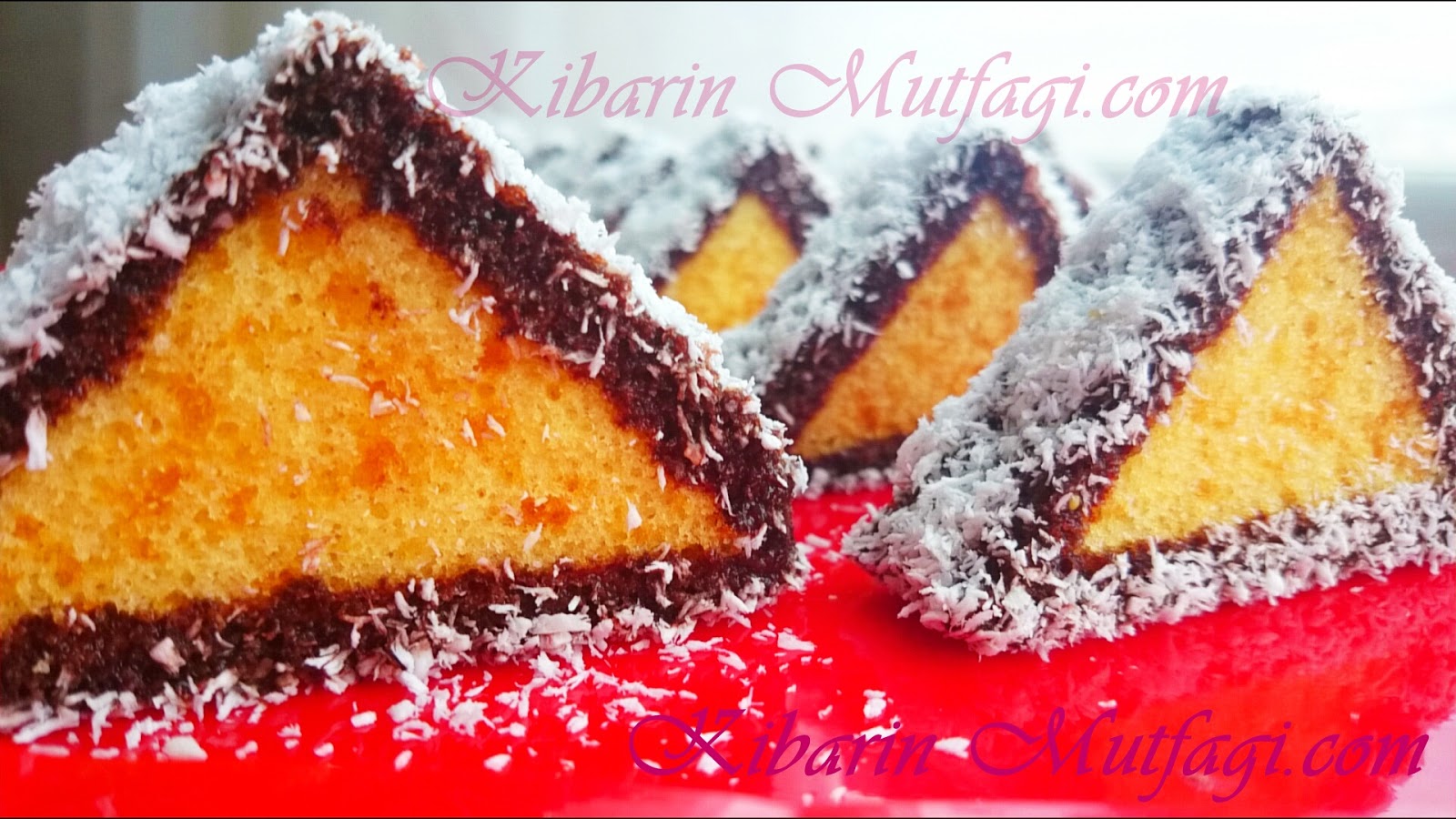 Lokum kek tarifi Üçgen ingiliz keki yapılışı ( Lamington ) Kibarin