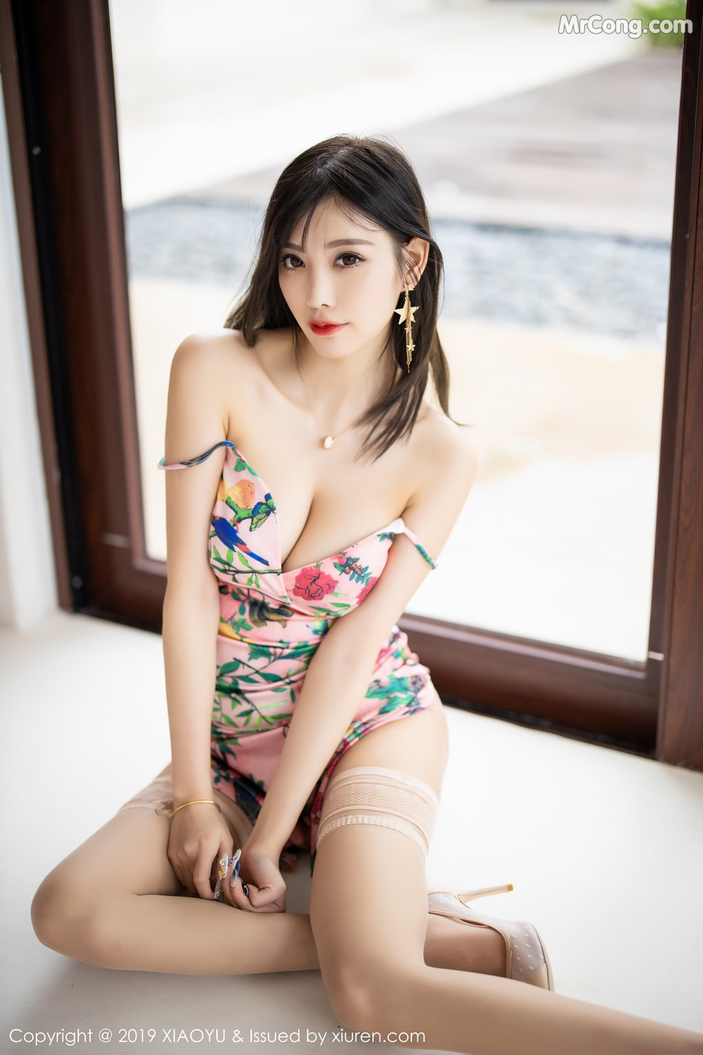 XiaoYu Vol.194: Yang Chen Chen (杨晨晨 sugar) (71 pictures)