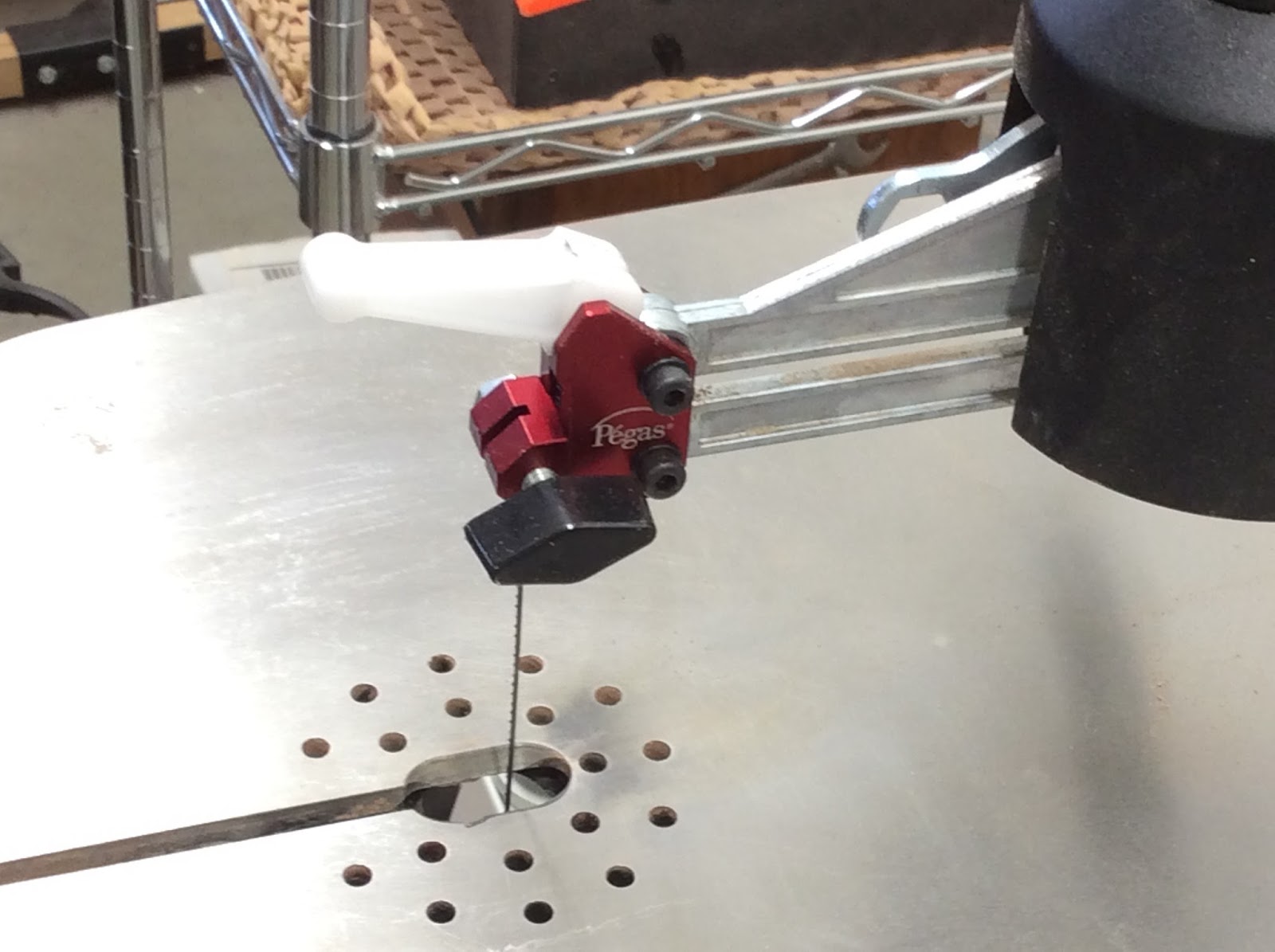 Scroll Saw Bowls: A new blade clamp in town