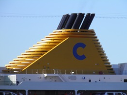 Costa Voyager Chaminé