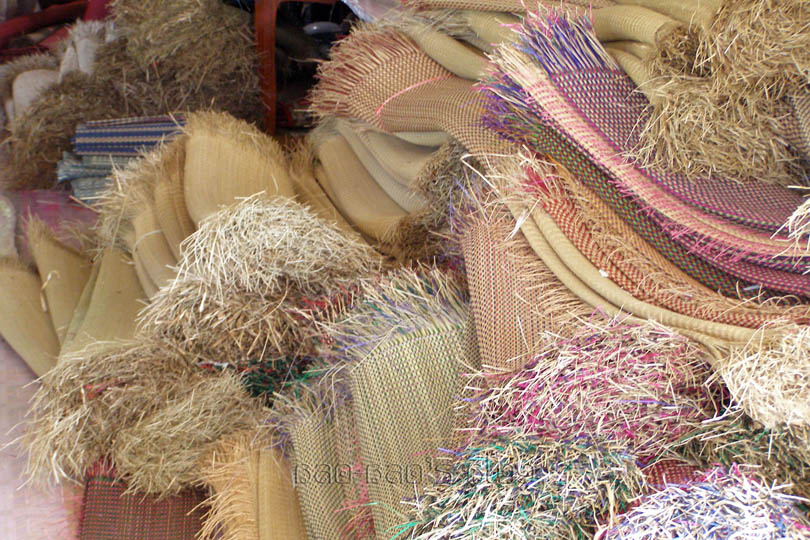 BaoBao's Blog Trip Report, Part 19 The Grass Weaving