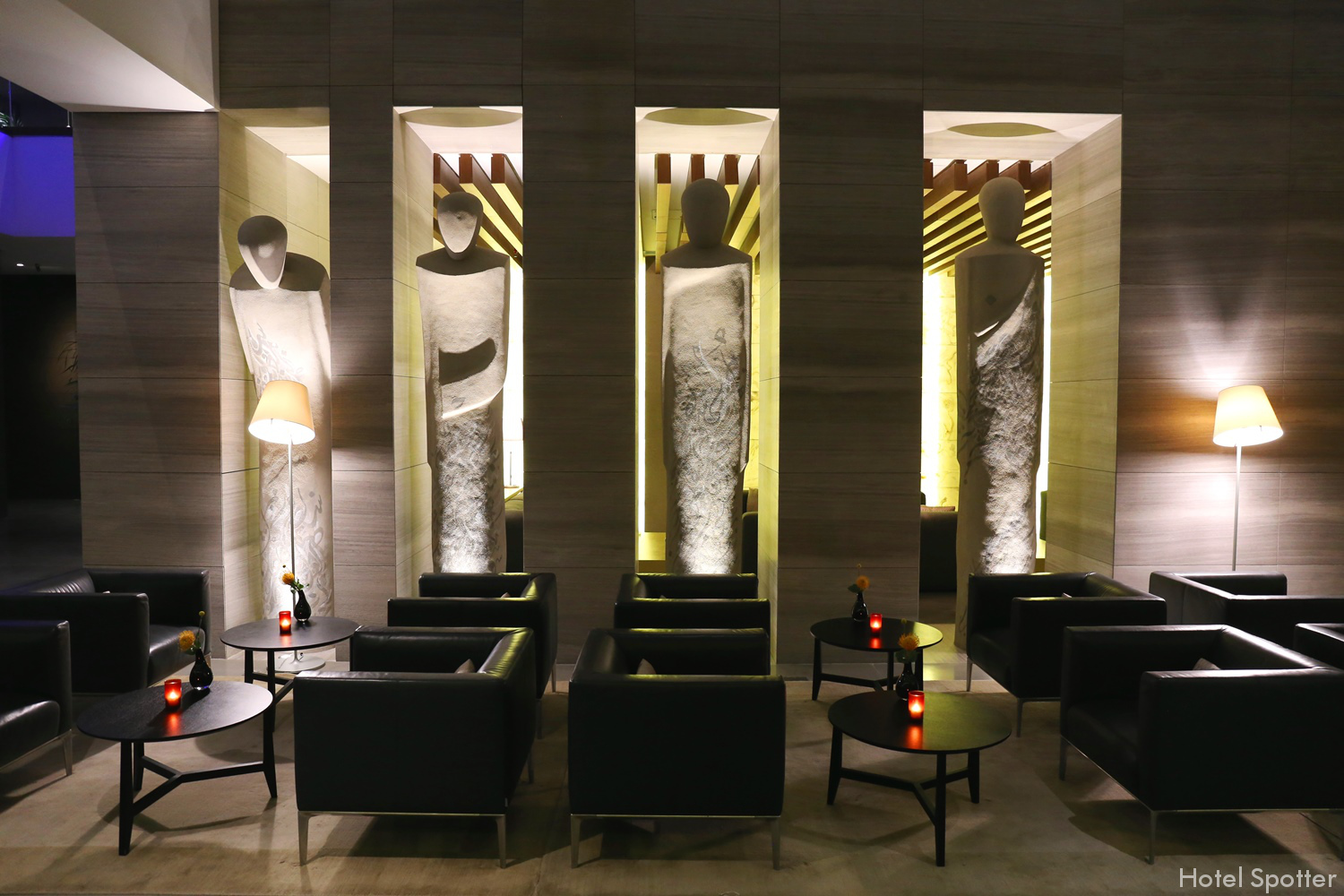 InterContinental Dubai Marina - recenzja hotelu - lobby