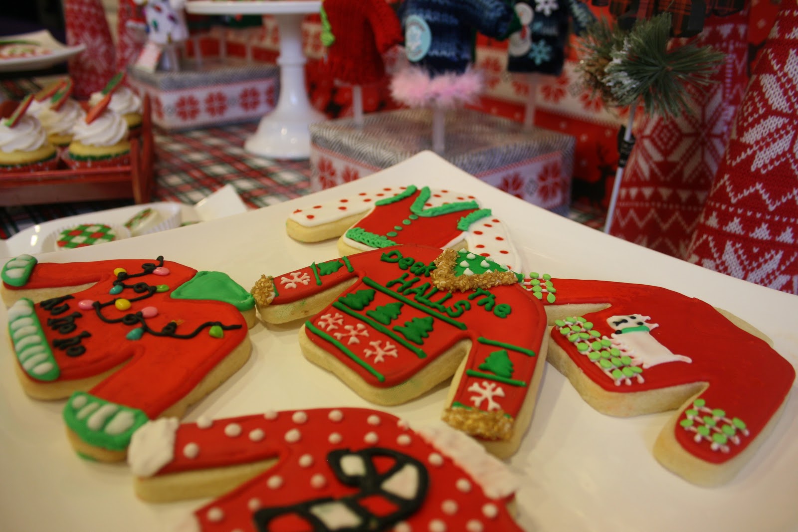 The Ultimate Guide to Planning An Ugly Sweater Christmas Party Arrow