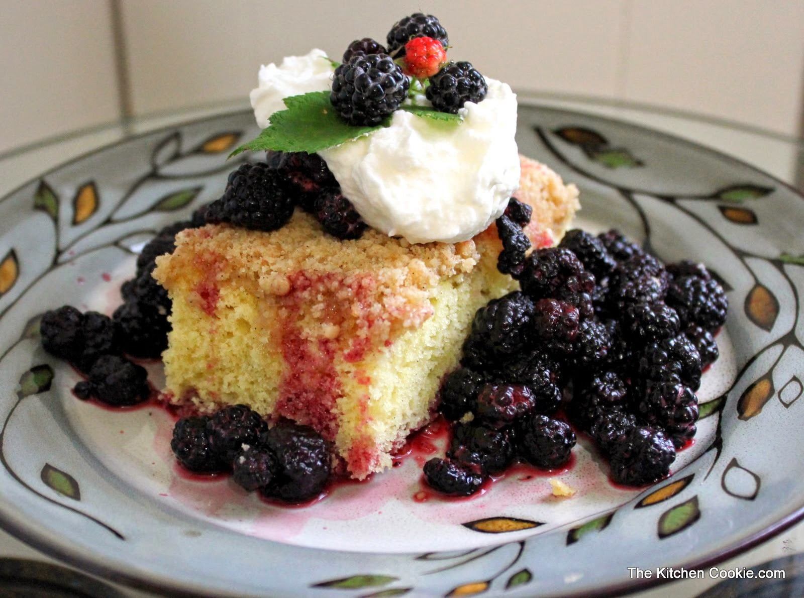 TheKitchenCookie: Vanilla Crumb Cake with Fresh Black Raspberries and ...