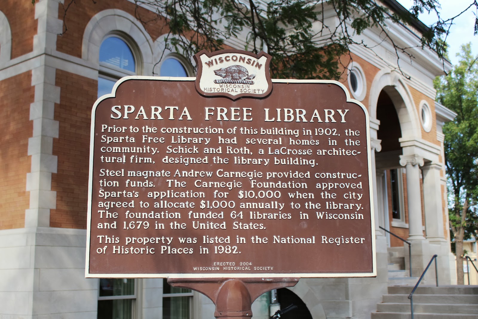 Wisconsin Historical Markers: Marker 490: Sparta Free Library